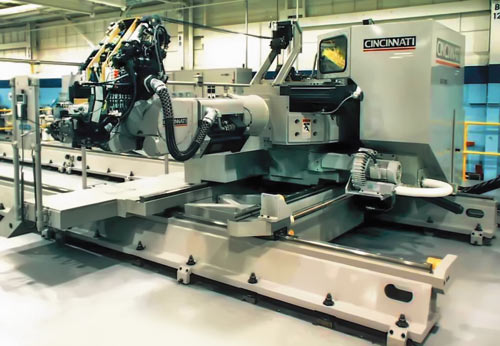 Станок для автоматизированной намотки-выкладки углестеклонаполнителей Viper 1200 FPS фирмы MAG Cincinnati