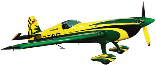 Управляя самолетом Extra 330SC, пилот Мартин Альбрехт стал победителем Чемпионата Германии по высшему пилотажу 2010 года