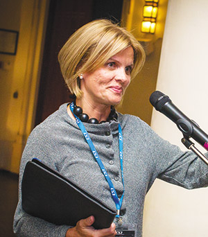 Наталья Остроухова, директор дистрибьюции ПО компании CSD